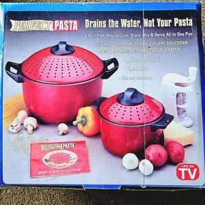 *BRAND NEW* Perfect Pasta Red Cookware Set